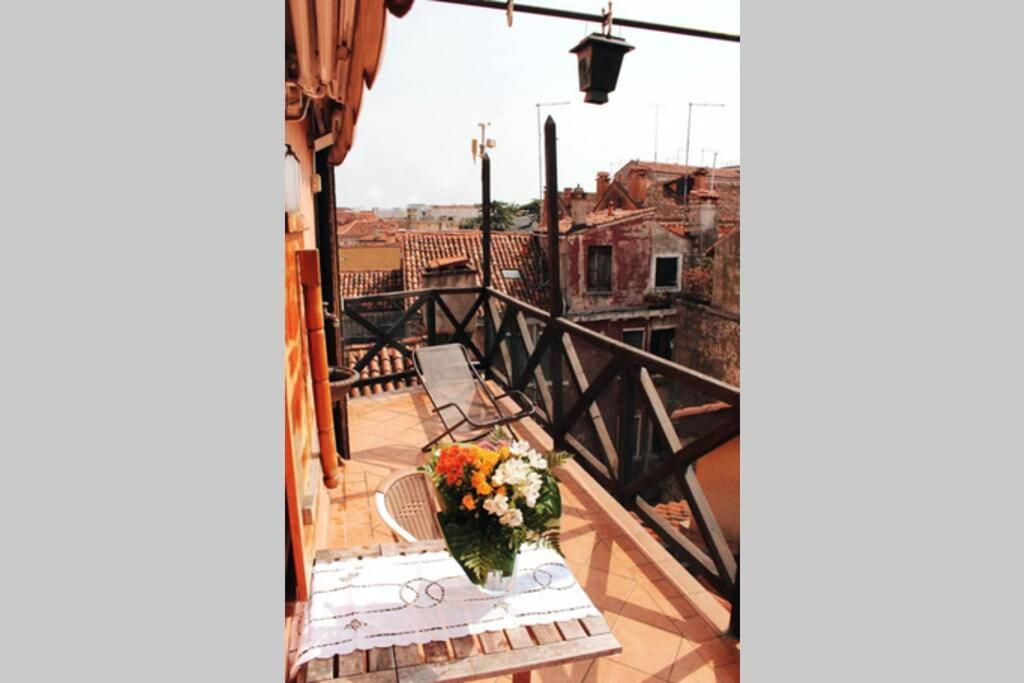 Bellissima Casa Vicino Biennale Grande Terrazza ! Apartment เวนิส ภายนอก รูปภาพ